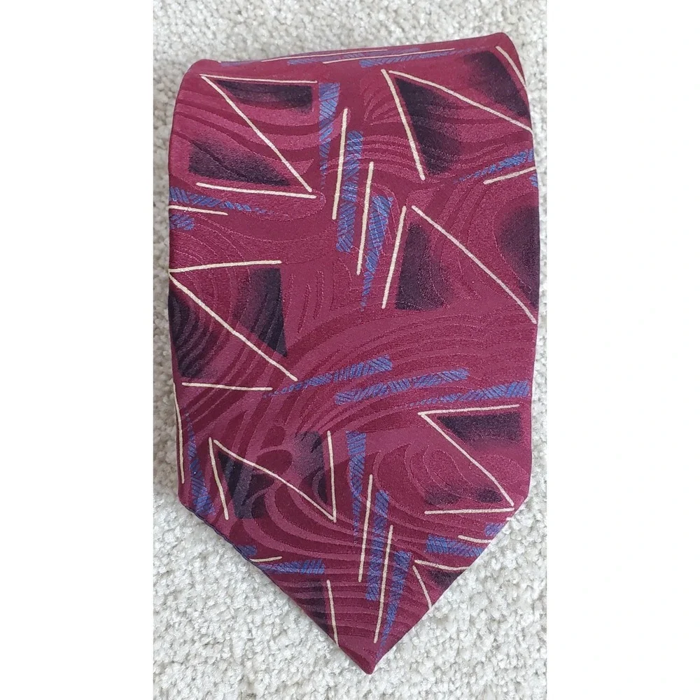 Vintage Hanover St. Men's Neck Tie Burgundy Geometric‎ 100% Silk